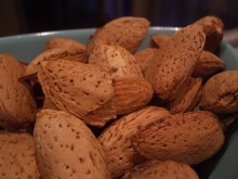 Yummy Snack - Almonds